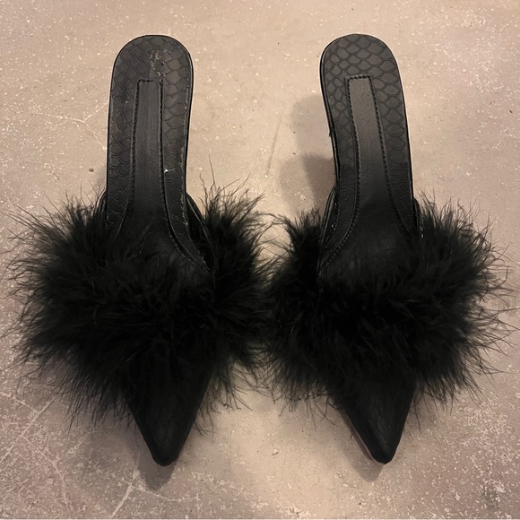 Shoes - Feather Pointed shoes